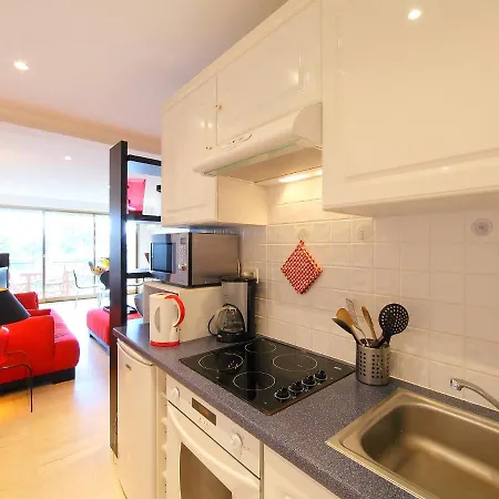 De Luynes By Interhome Канны